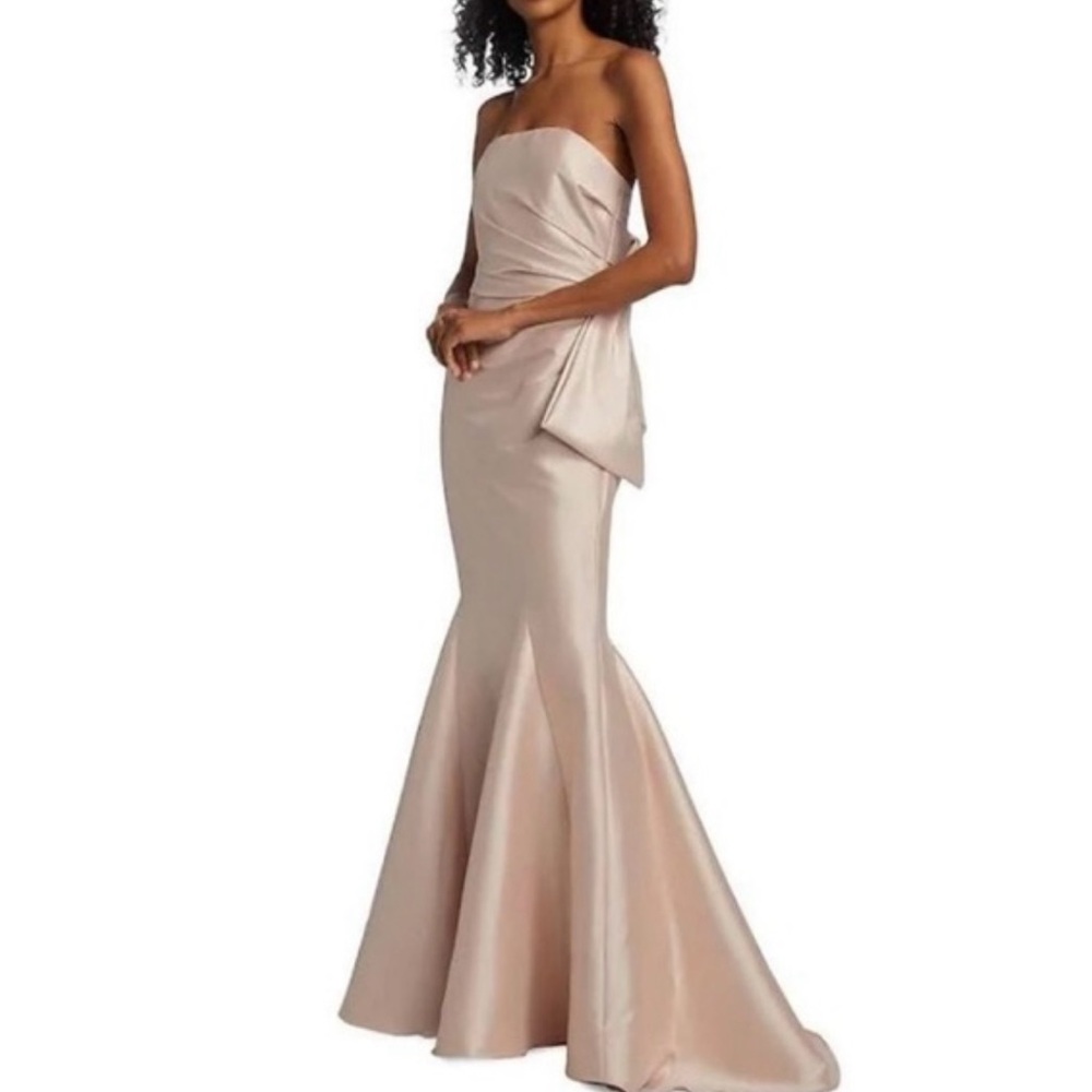 Badgley Mischka Mikado Bow Mermaid Gown Size 8